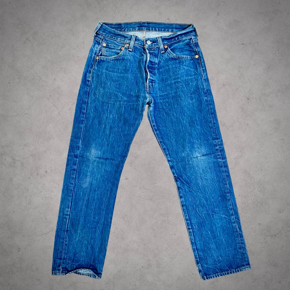 Levi's 501 Women's High rise Straight Leg Mom Jeans W30 L29 Button Fly EUC #239